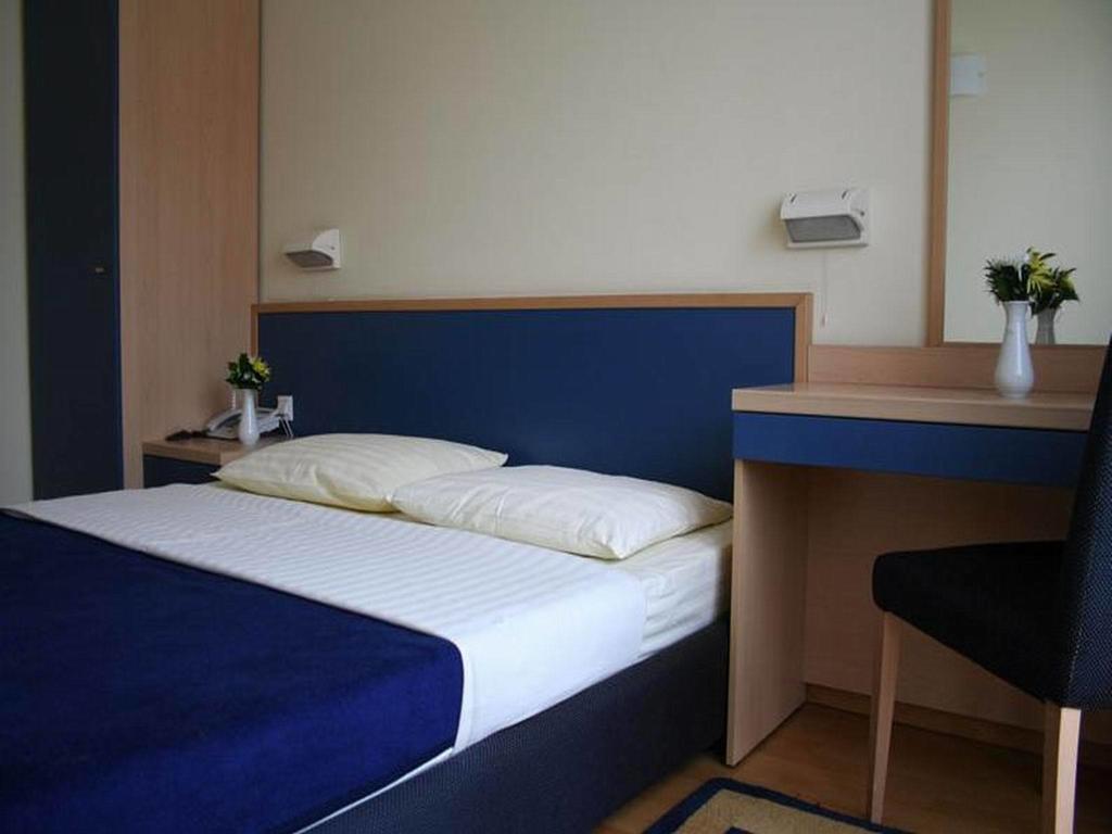 Hotel Cubic Laktaši 客房 照片