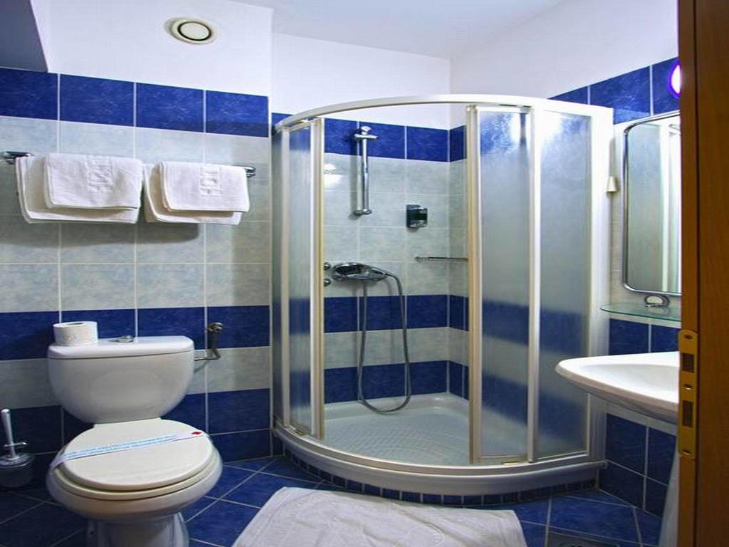 Hotel Cubic Laktaši 客房 照片