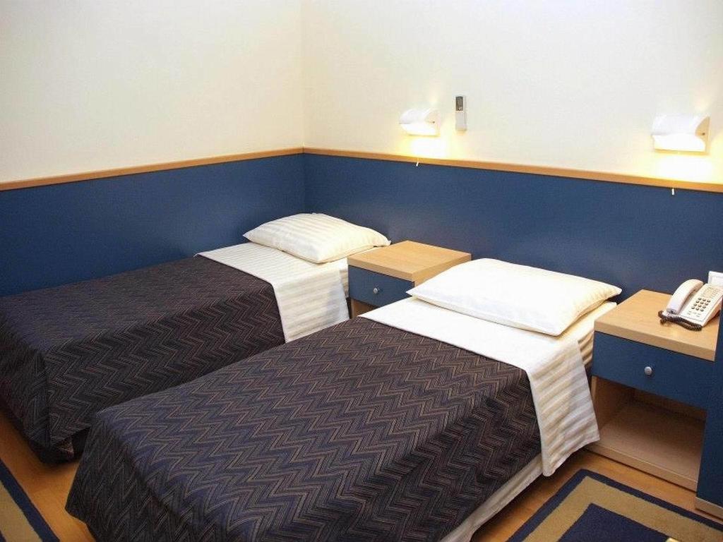 Hotel Cubic Laktaši 外观 照片