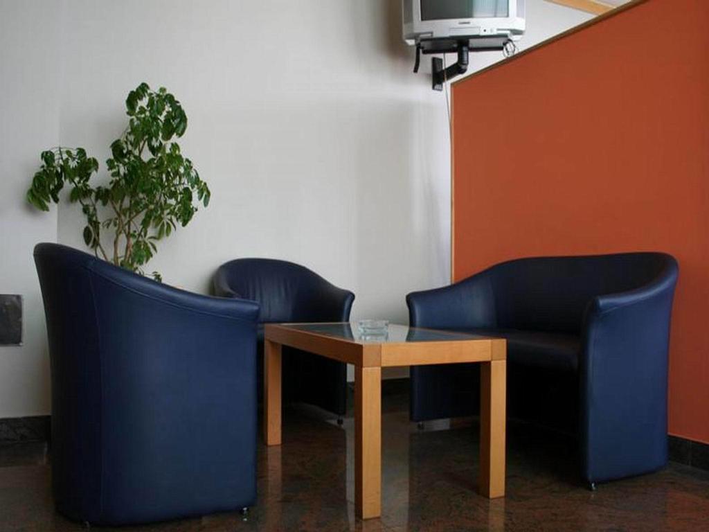 Hotel Cubic Laktaši 外观 照片
